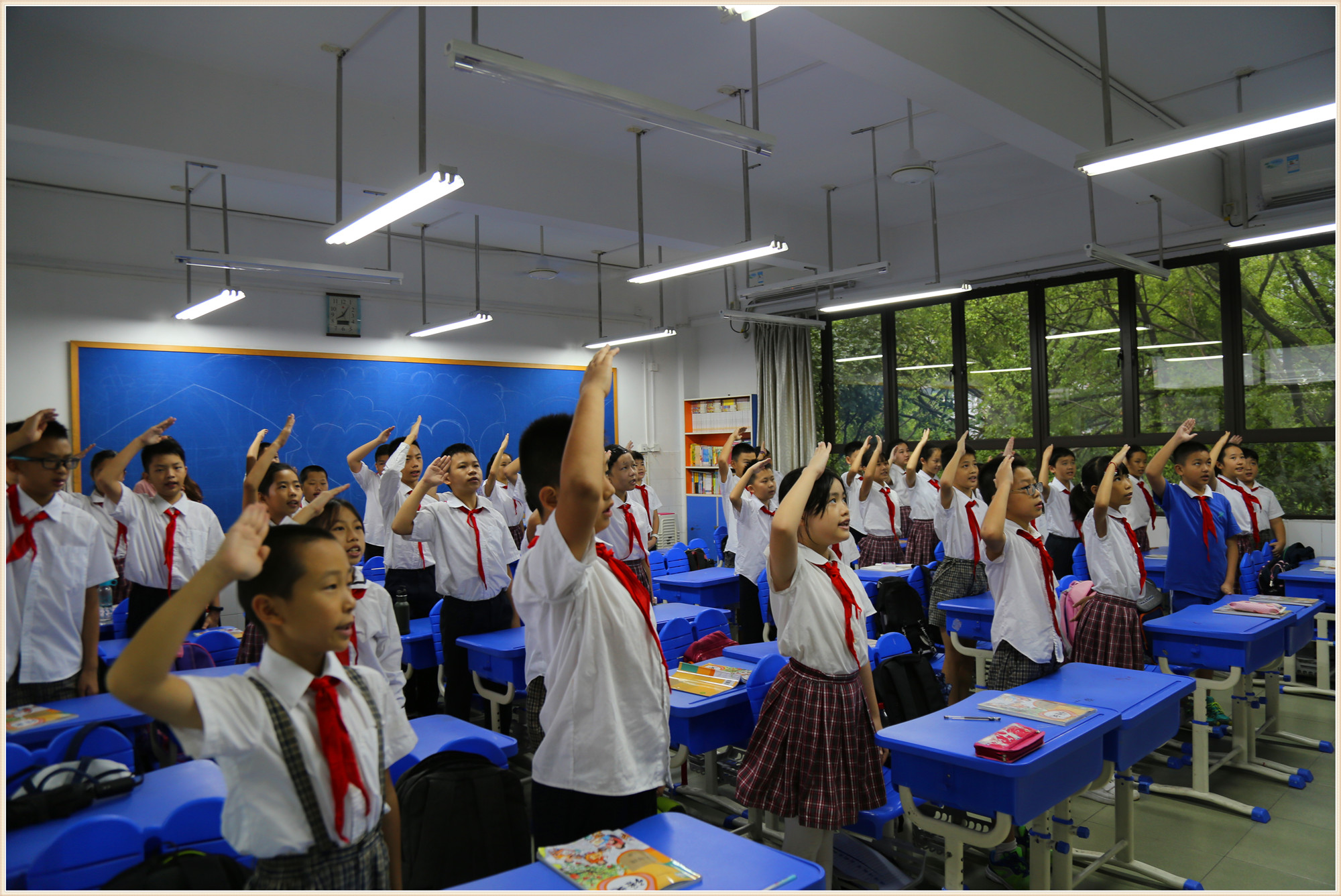 启航追梦正当时,月小学子扬新帆_学校新闻_月亮湾小学